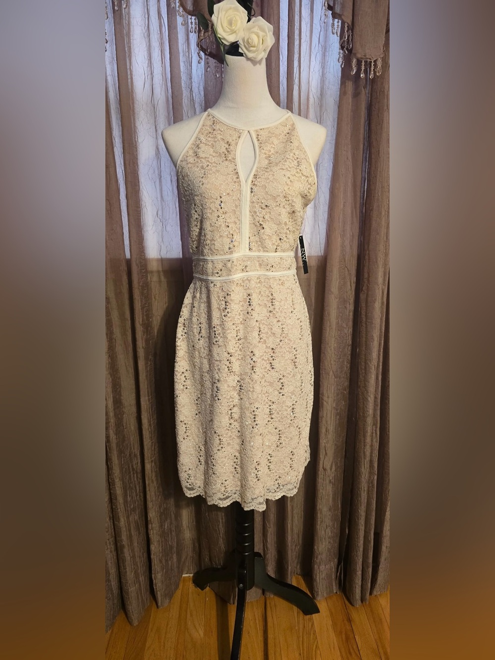 NWT Nightway NW Sleeveless Cream Lace Sequin Halter Dress Size 14